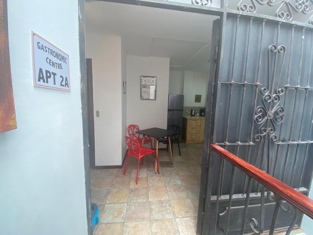 Sofia Apartments In Escalante, San Jose Center Ngoại thất bức ảnh